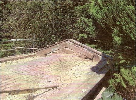 General view of the new ballast on the roof of the Drake mausoleum